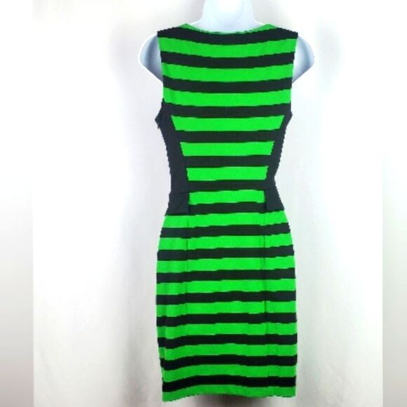 VINCE CAMUTO Dress - Picture 4 of 6